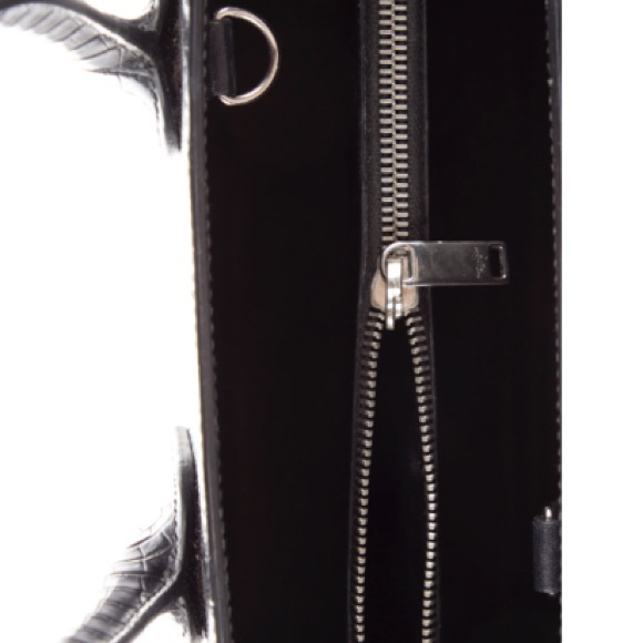 Saint Laurent, Embossed Small Sac de Jour 🐊 crocodile pattern - Picture 6 of 7